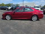 Used 2018 Toyota Camry XSE image 2