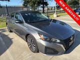 Used 2024 Nissan Altima 2.5 SV image 3