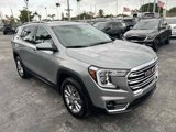 Used 2023 GMC Terrain SLT image 2