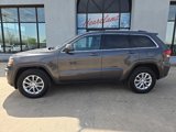 Used 2021 Jeep Grand Cherokee Laredo image 4