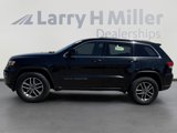Used 2020 Jeep Grand Cherokee Laredo w/ 18" Wheel & 8.4" Radio Group image 3