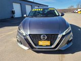 Used 2022 Nissan Altima 2.5 SV image 3