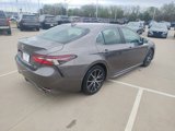 Used 2022 Toyota Camry SE image 5