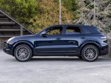 Certified 2022 Porsche Cayenne Platinum Edition image 2