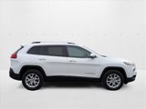 Used 2018 Jeep Cherokee Latitude Plus w/ Cold Weather Group image 4