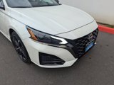 Used 2024 Nissan Altima 2.5 SR w/ SR Premium Package image 6