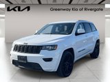 Used 2017 Jeep Grand Cherokee Altitude image 3