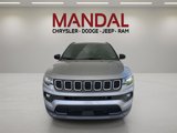 Used 2024 Jeep Compass Latitude image 3