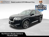Used 2023 Nissan Pathfinder Platinum image 3