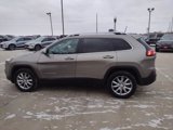 Used 2018 Jeep Cherokee Limited image 4