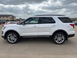Used 2017 Ford Explorer XLT image 6