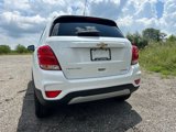 Used 2022 Chevrolet Trax LT w/ LT Convenience Package image 4