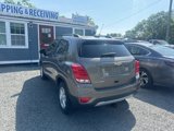 Used 2021 Chevrolet Trax LT w/ LT Convenience Package image 5