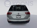 Used 2020 Volkswagen Tiguan SE w/ Panoramic Sunroof Package image 5