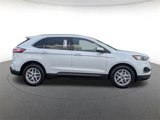 Used 2022 Ford Edge SEL w/ Convenience Package image 2