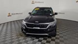 Used 2021 Kia Seltos EX image 3
