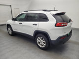 Used 2016 Jeep Cherokee Sport image 3