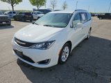Used 2017 Chrysler Pacifica Touring-L Plus w/ Tire & Wheel Group image 2