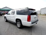 Used 2007 GMC Yukon XL SLT w/ SLT Preferred Equipment Group image 4