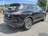 Used 2019 Lincoln Nautilus Select image 4