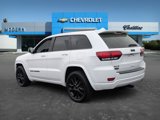 Used 2020 Jeep Grand Cherokee Altitude image 3