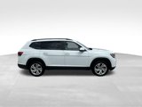 Used 2021 Volkswagen Atlas SE image 3