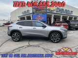 New 2025 Chevrolet Trax RS w/ Sunroof Package image 2