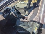 Used 2021 Volkswagen Tiguan SE image 5