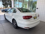 Used 2017 Volkswagen Jetta SE image 5