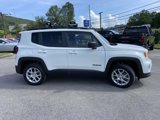 Used 2022 Jeep Renegade Latitude w/ Sun/Sound Group image 6