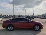 Used 2018 Chevrolet Malibu LT image 2