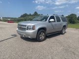 Used 2014 Chevrolet Suburban LT image 5