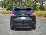 Used 2024 Ford Edge SE w/ Black Appearance Package image 5