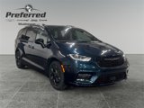 New 2025 Chrysler Pacifica Select image 3