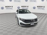 Used 2022 Volkswagen Jetta SE image 3
