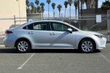 Used 2022 Toyota Corolla LE image 3
