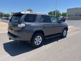 Used 2015 Toyota 4Runner SR5 image 5