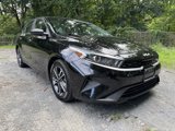 Used 2023 Kia Forte LXS image 3