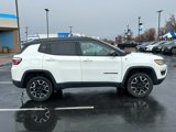 Used 2020 Jeep Compass Trailhawk image 2
