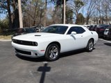 Used 2019 Dodge Challenger SXT image 6