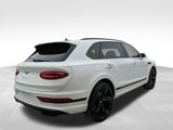 Used 2023 Bentley Bentayga Extended Wheelbase image 3