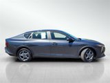 Used 2025 Kia K4 LXS image 3
