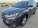 Used 2017 Toyota Highlander Limited image 4