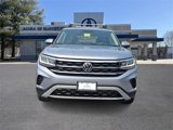 Used 2022 Volkswagen Atlas SE image 2