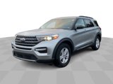 Used 2023 Ford Explorer XLT w/ Equipment Group 202A image 4
