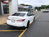 Used 2025 Toyota Camry SE image 3