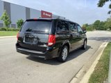 Used 2018 Dodge Grand Caravan SXT image 4