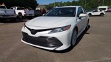 Used 2018 Toyota Camry XLE image 3