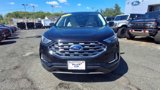 Certified 2024 Ford Edge Titanium image 3