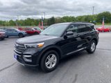 Used 2022 Ford Explorer XLT w/ Equipment Group 202A image 3